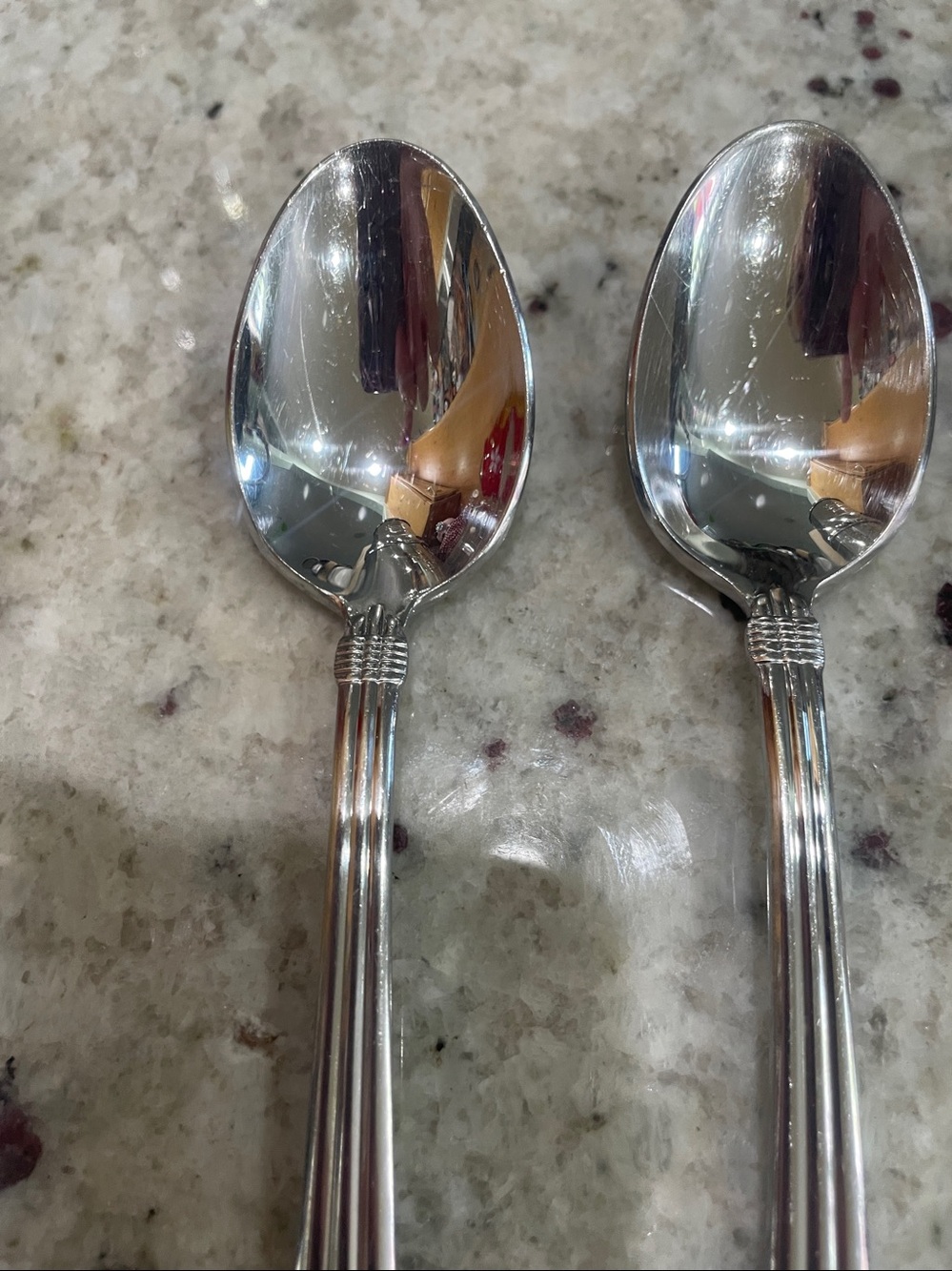 Set of Hampton Silversmiths spoons - Picture 3 of 5